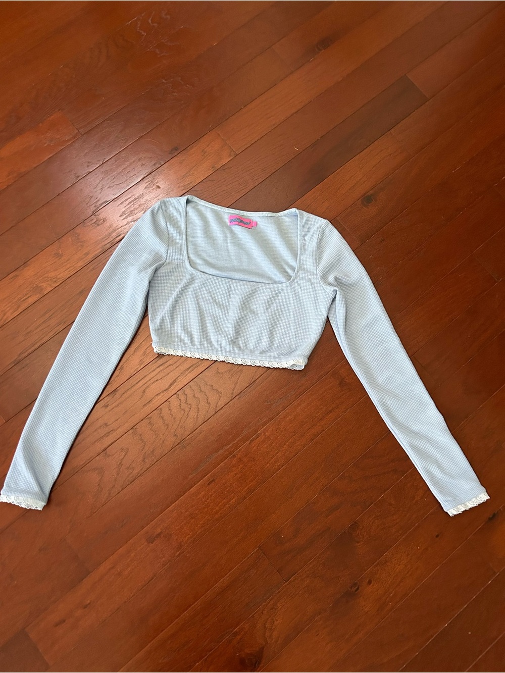 Edikted GRWM Cropped Waffle Top in Light Blue size S - Picture 4 of 9